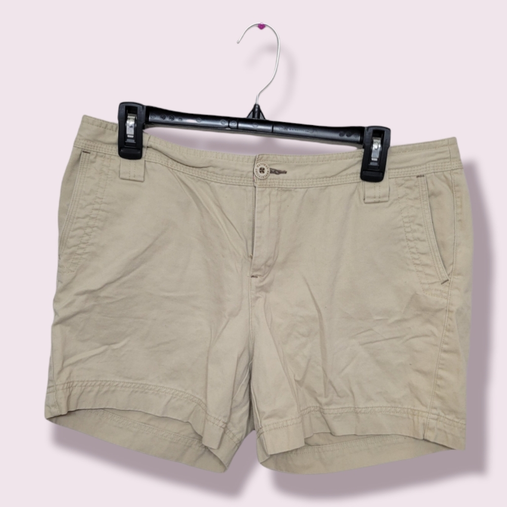 Natural Reflections Shorts